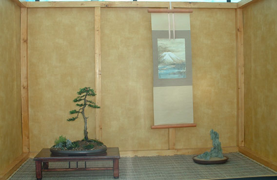 Neil_Tokonoma_Display.jpg